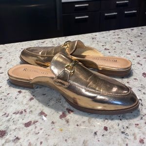 Loafer slip-ons